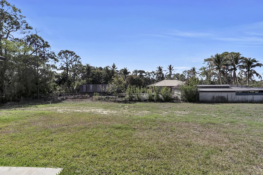 15174 69th Ct N. Loxahatchee 33470 -