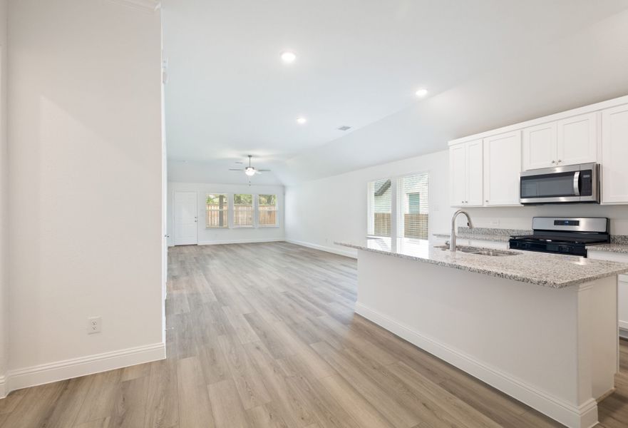 Image 34 representing the Sanders by UnionMain Homes in Walden Pond, Forney, TX. Image 34 representing the Sanders by UnionMain Homes in Walden Pond, Forney, TX.