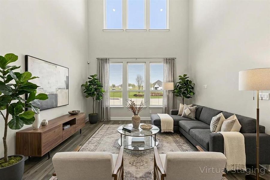 3904 Keya_Family Room VS 1