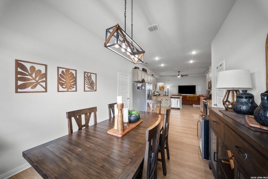 Furnished interior view inside a new home in Jordan's Ranch, San Antonio (Image 17).