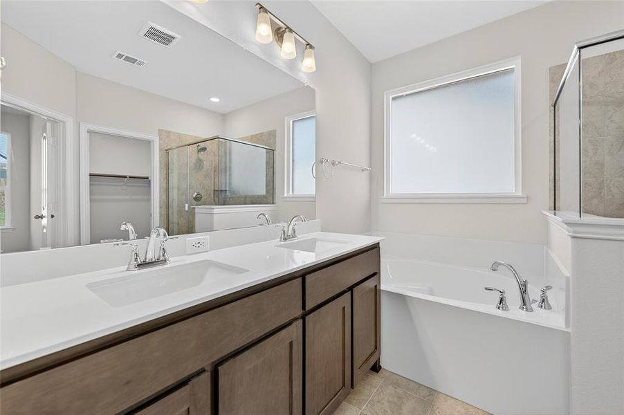 Furnished interior view inside a new home in Liberty Pointe, Gainesville (Image 10).