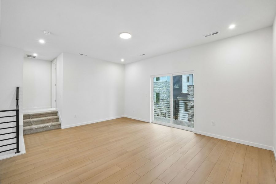 Spacious, unfurnished interior of a new home in Parkside at Victory Ridge, Colorado Springs (Image 18).