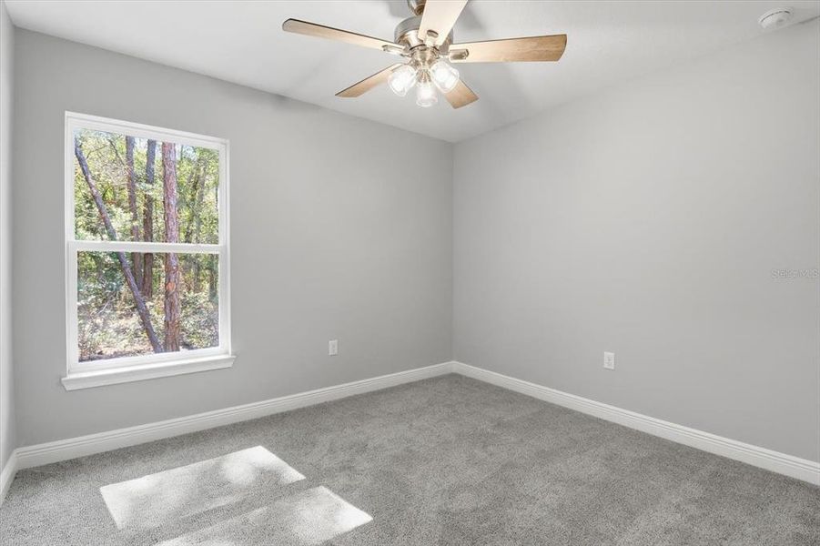 Spacious, unfurnished interior of a new home in , Dunnellon (Image 22).