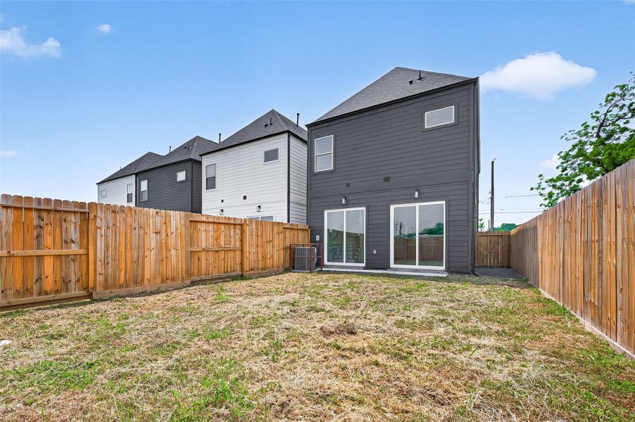 Exterior details and patio area of a home in , Houston (Image 25).