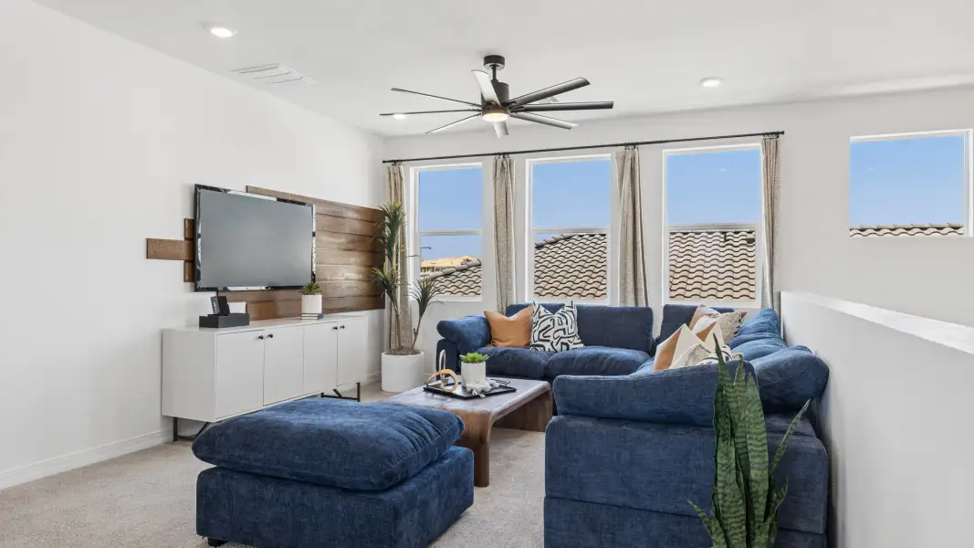 Furnished interior view inside a new home in El Cidro, Goodyear (Image 26).