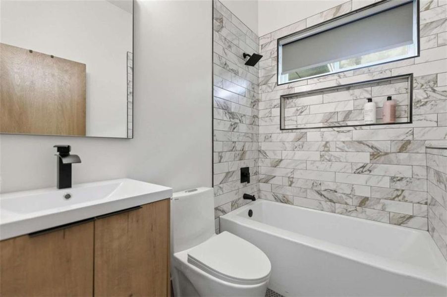 Furnished interior view inside a new home in , Atlanta (Image 50).