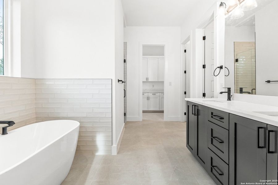 Furnished interior view inside a new home in , Spring Branch (Image 13).