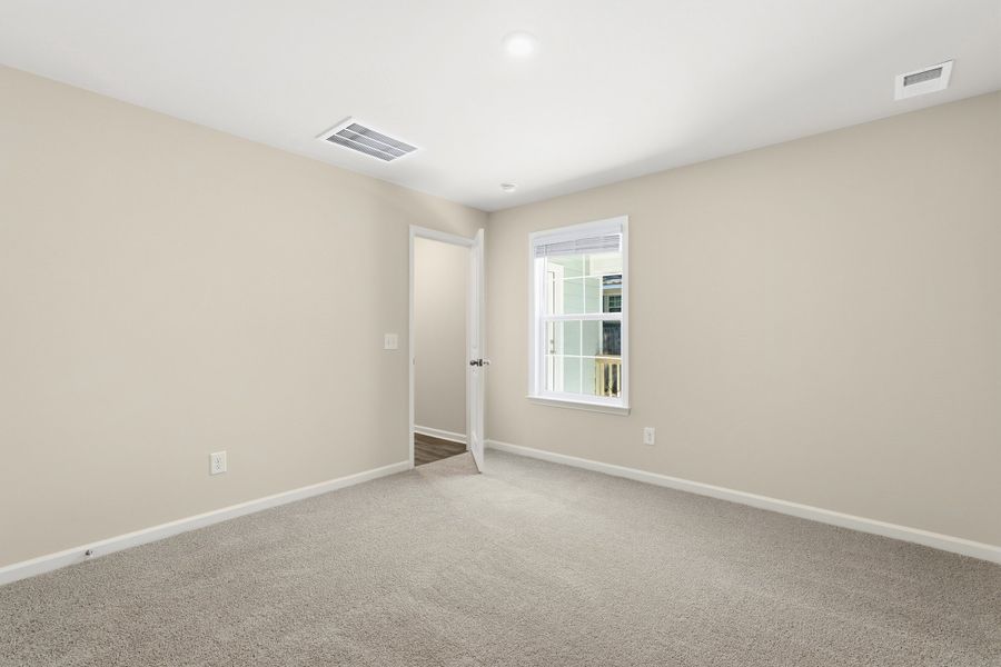 Representative unfurnished interior of a home built from the Dogwood B 1-Car by McGuinn Homes in Select Homesites Ridgeland, Ridgeland (Image 16).