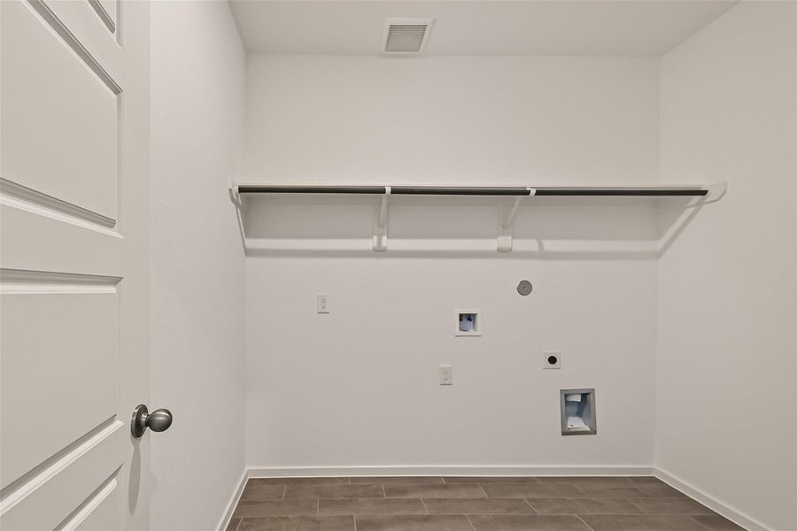 Spacious, unfurnished interior of a new home in Rates starting as low as, Iowa Colony (Image 31).