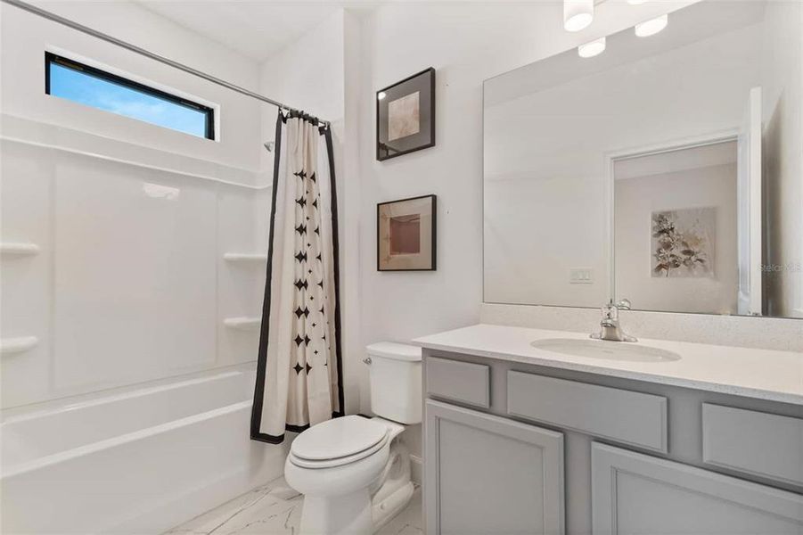 Furnished interior view inside a new home in , Kissimmee (Image 76).