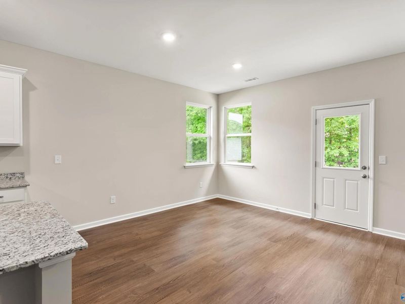 Spacious, unfurnished interior of a new home in Bailey Park, Fayetteville (Image 13).