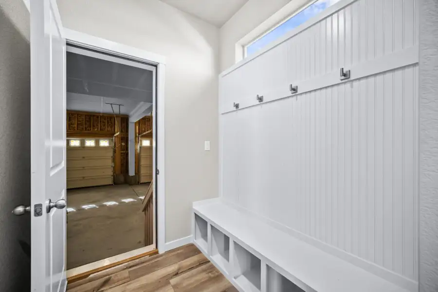 Spacious, unfurnished interior of a new home in The Glen, Colorado Springs (Image 18).