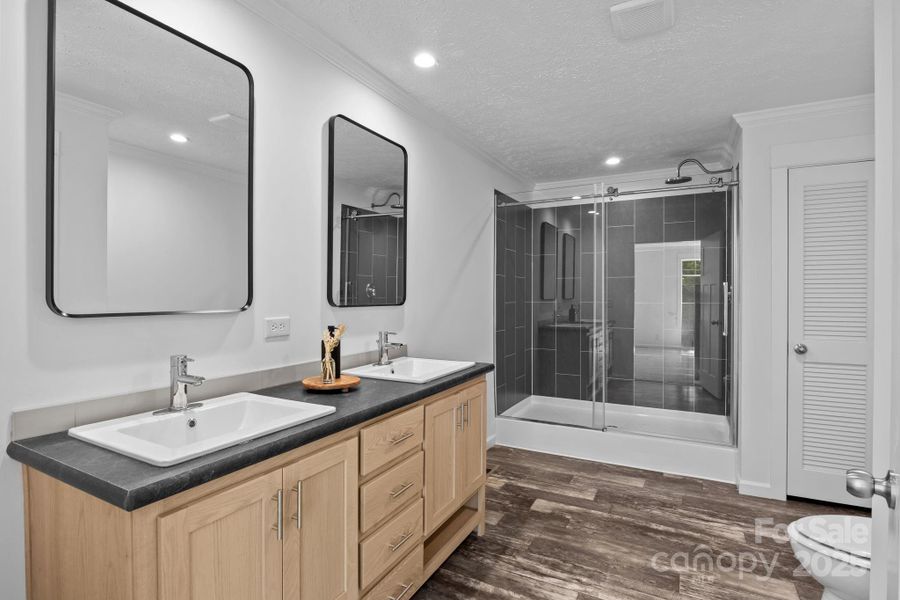 Furnished interior view inside a new home in , Rockwell (Image 14).