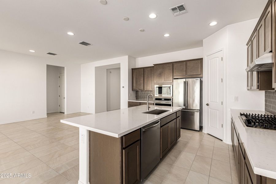 12-Catalina 12-Catalina