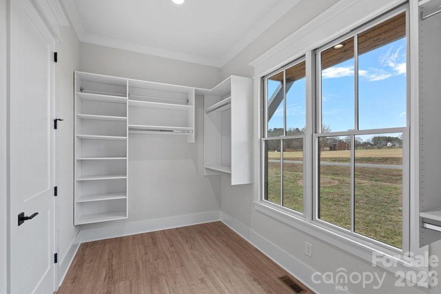 Spacious, unfurnished interior of a new home in , Statesville (Image 35). Spacious, unfurnished interior of a new home in , Statesville (Image 35).