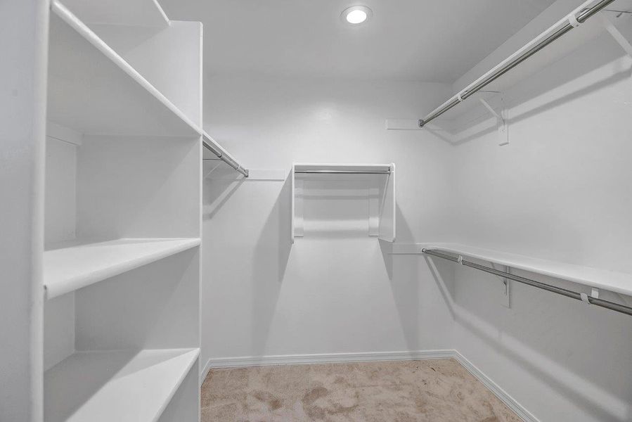 Spacious, unfurnished interior of a new home in Ironwood Villages at North Creek, Queen Creek (Image 20).