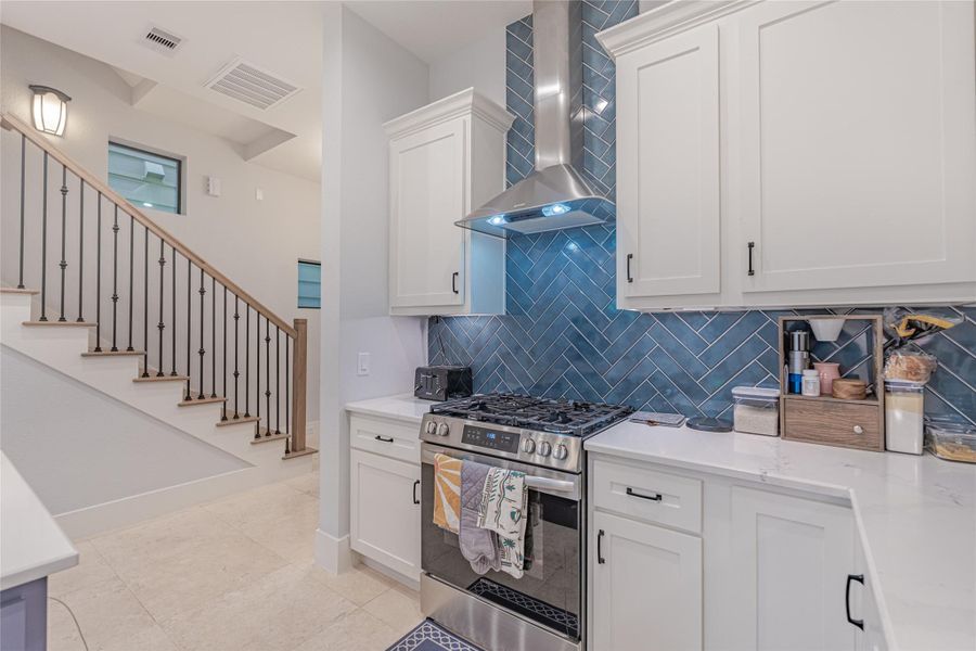 Image 3 of a home in . Image 3 of a home in .