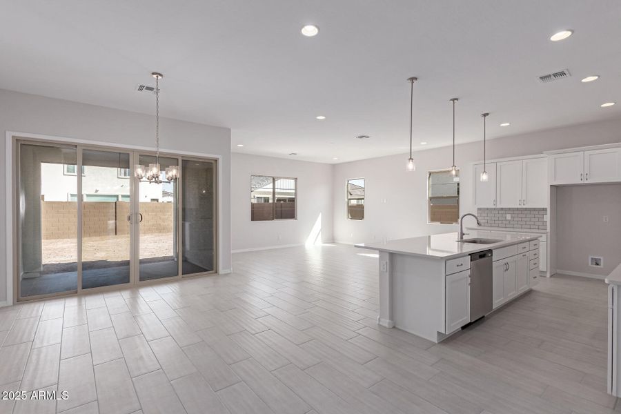 9 - Marguerite 9 - Marguerite