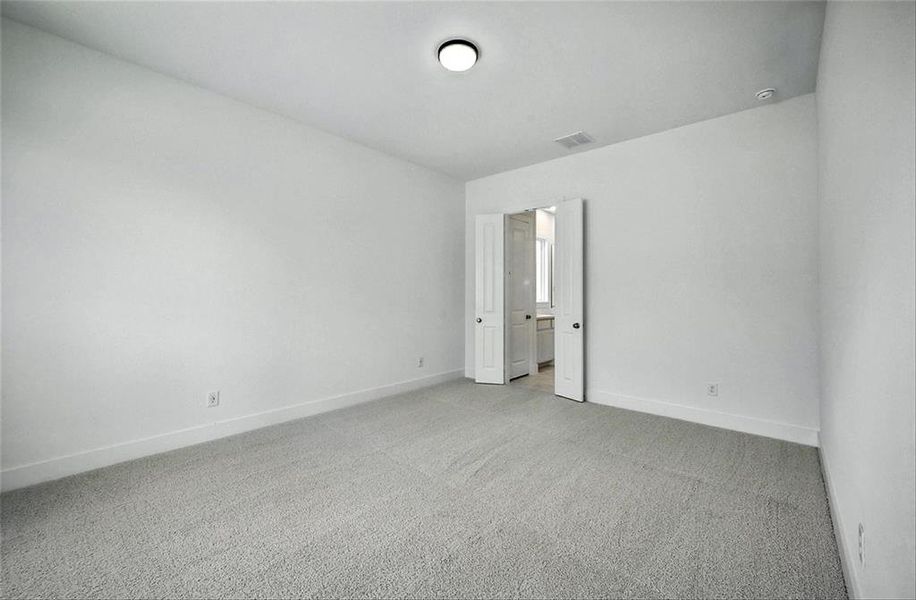 509RedBarnDrCAMBC011 509RedBarnDrCAMBC011