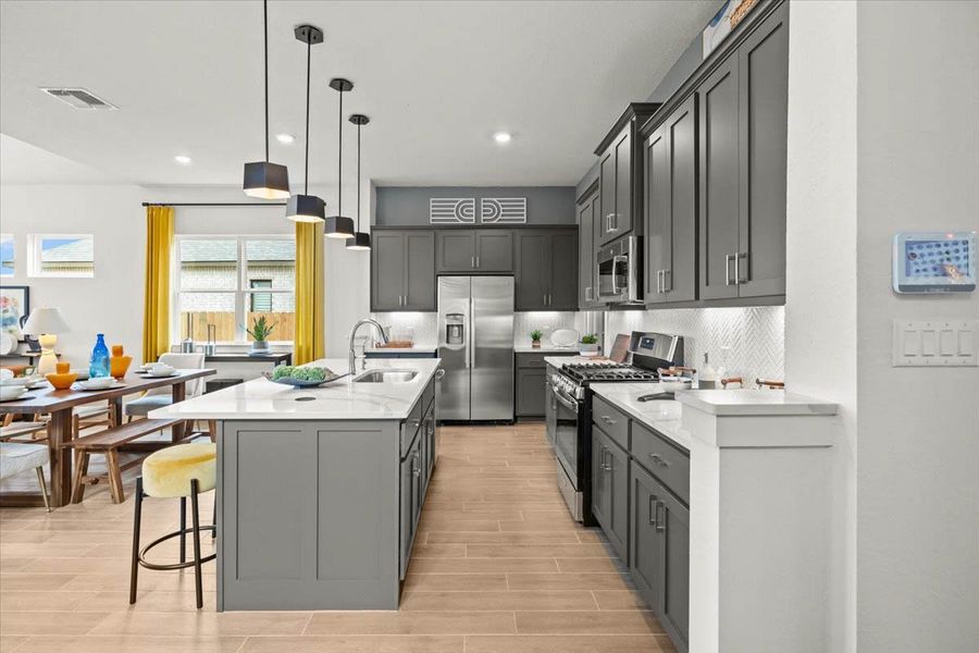 Furnished interior view inside a new home in Meyer Ranch, New Braunfels (Image 34).