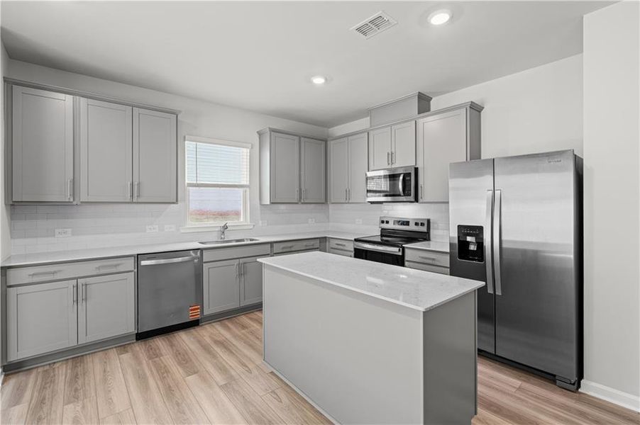 Furnished interior view inside a new home in Avery Ridge, Gainesville (Image 17).