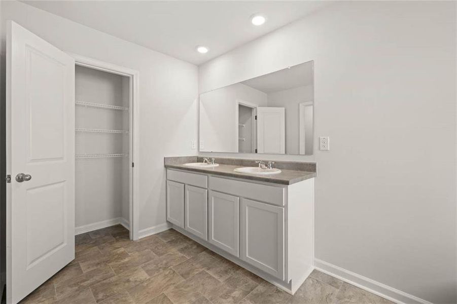 Furnished interior view inside a new home in Shoal Creek, Hampton (Image 7).