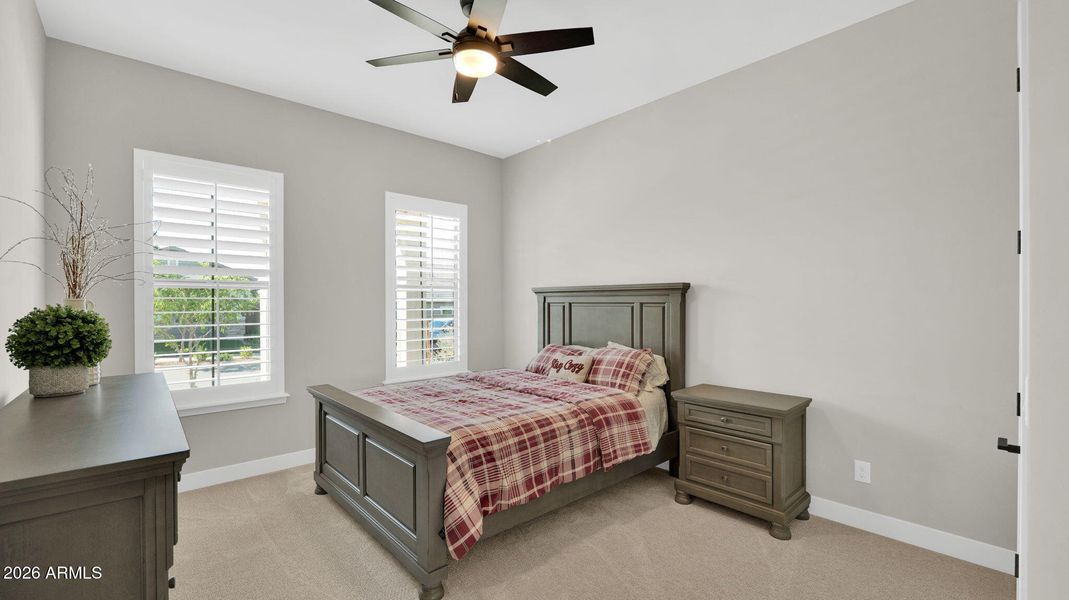 35-web-or-mls-P1486261 35-web-or-mls-P1486261