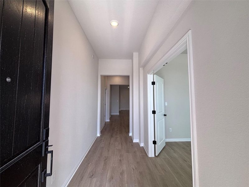 Image 33 of a home in The Colony 50s.