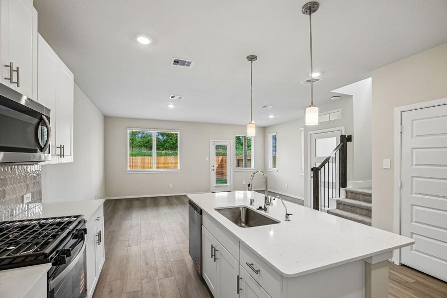 Furnished interior view inside a new home in Kemah Crossing - City Series, Kemah (Image 18).