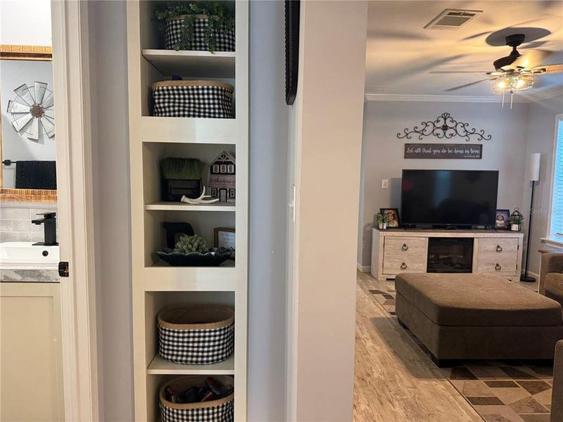 Furnished interior view inside a new home in , Plant City (Image 7).