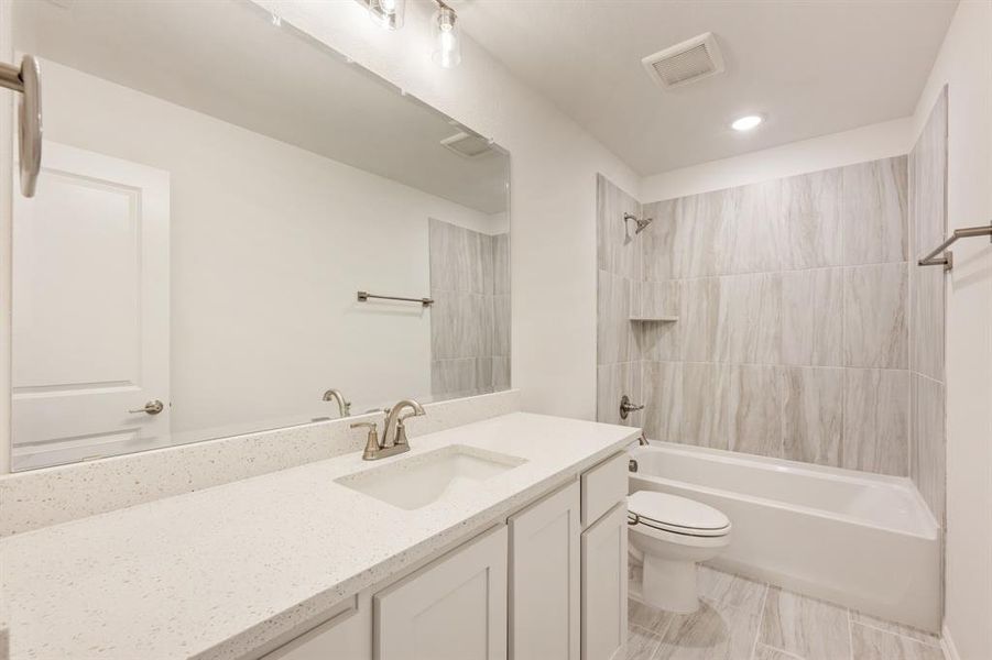 Furnished interior view inside a new home in Union Park Classic 60, Little Elm (Image 10). Furnished interior view inside a new home in Union Park Classic 60, Little Elm (Image 10).