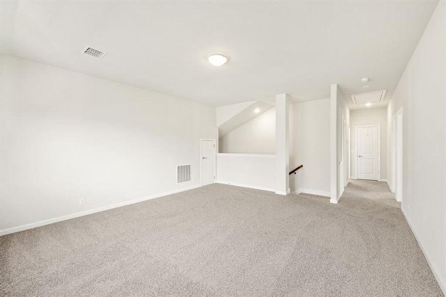 Image 37 of a home in Godley Ranch Elements. Image 37 of a home in Godley Ranch Elements.