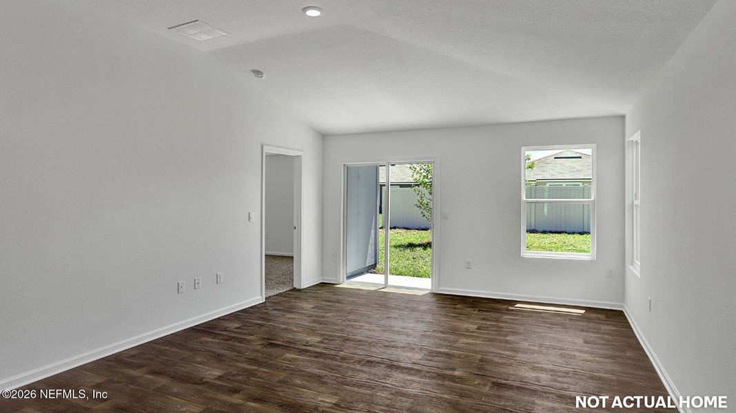 Spacious, unfurnished interior of a new home in Grand Reserve, Bunnell (Image 22).