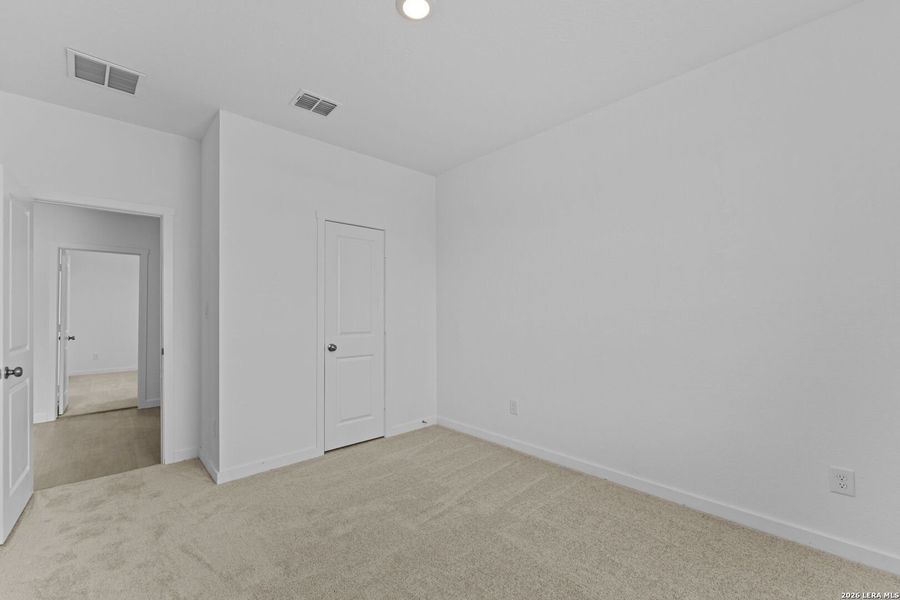 Spacious, unfurnished interior of a new home in Hightop Ridge, Converse (Image 16).