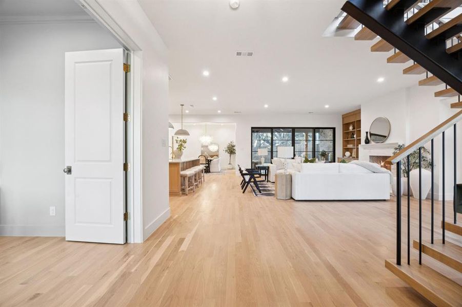 Furnished interior view inside a new home in , Dallas (Image 8).