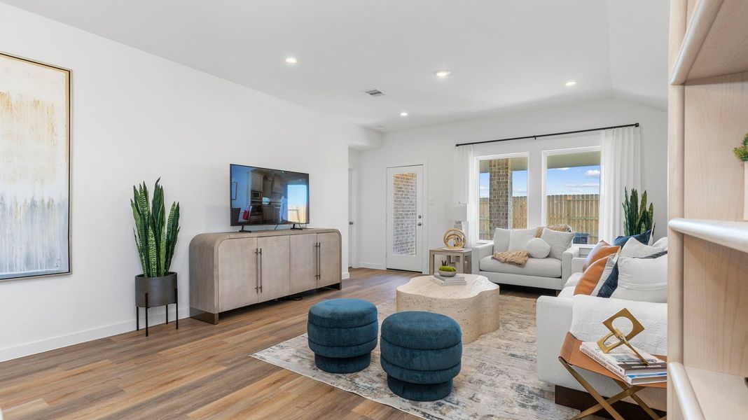 Representative furnished interior of a home built from the GAVEN by D.R. Horton in Canterra Creek 45' and 50' Homesites, Iowa Colony (Image 9). Representative furnished interior of a home built from the GAVEN by D.R. Horton in Canterra Creek 45' and 50' Homesites, Iowa Colony (Image 9).