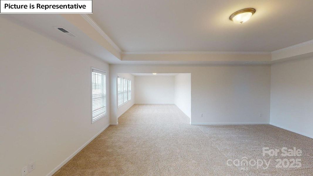 Spacious, unfurnished interior of a new home in Sylvan Creek, Denver (Image 24).