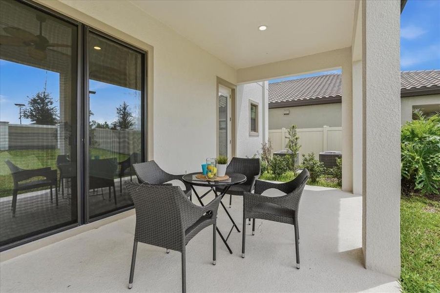 Exterior details and patio area of a home in , San Antonio (Image 27).