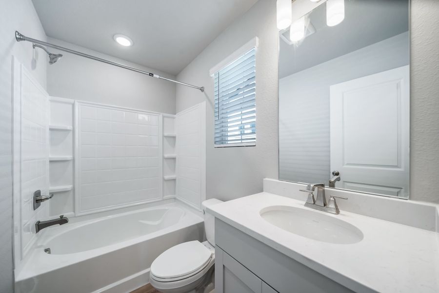 Furnished interior view inside a new home in Thompson River Ranch, Johnstown (Image 18).