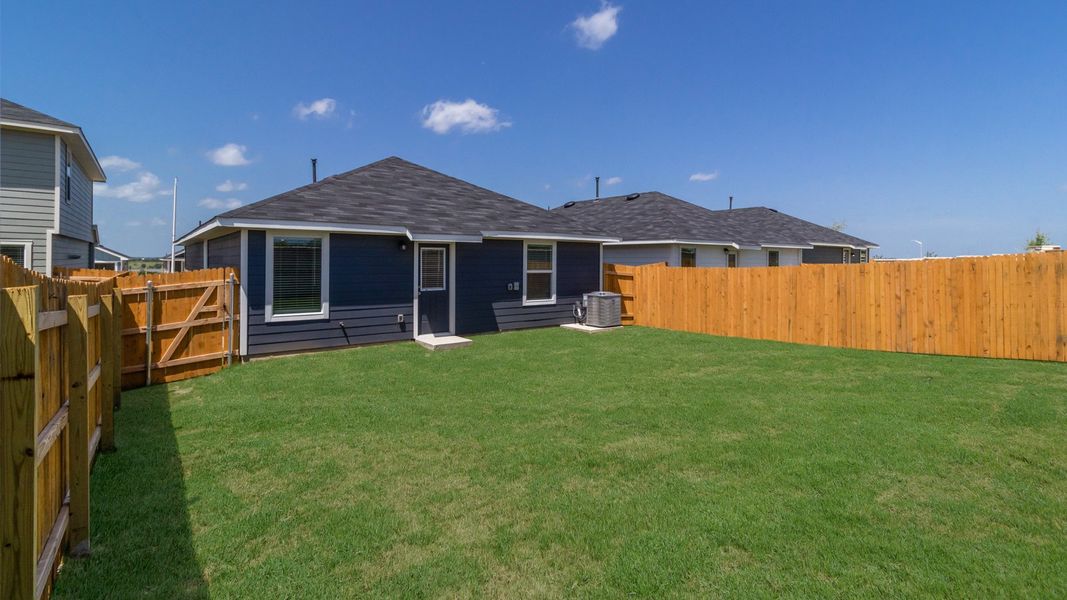 Representative exterior photo of a completed home built from the The Caprock by D.R. Horton in Wayside, Uhland, TX (Image 13). Representative exterior photo of a completed home built from the The Caprock by D.R. Horton in Wayside, Uhland, TX (Image 13).