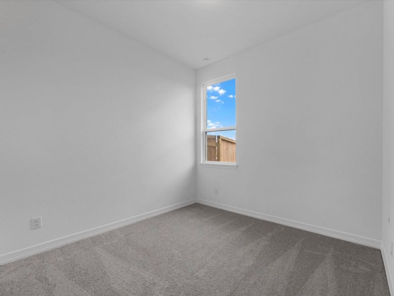 Spacious, unfurnished interior of a new home in Wildrye, Waller (Image 14).