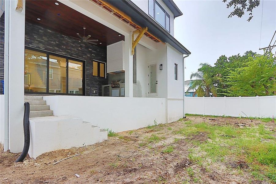 Exterior details and patio area of a home in , Tampa (Image 30).