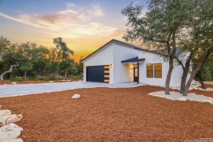 Exterior details and patio area of a home in , Fischer (Image 22).