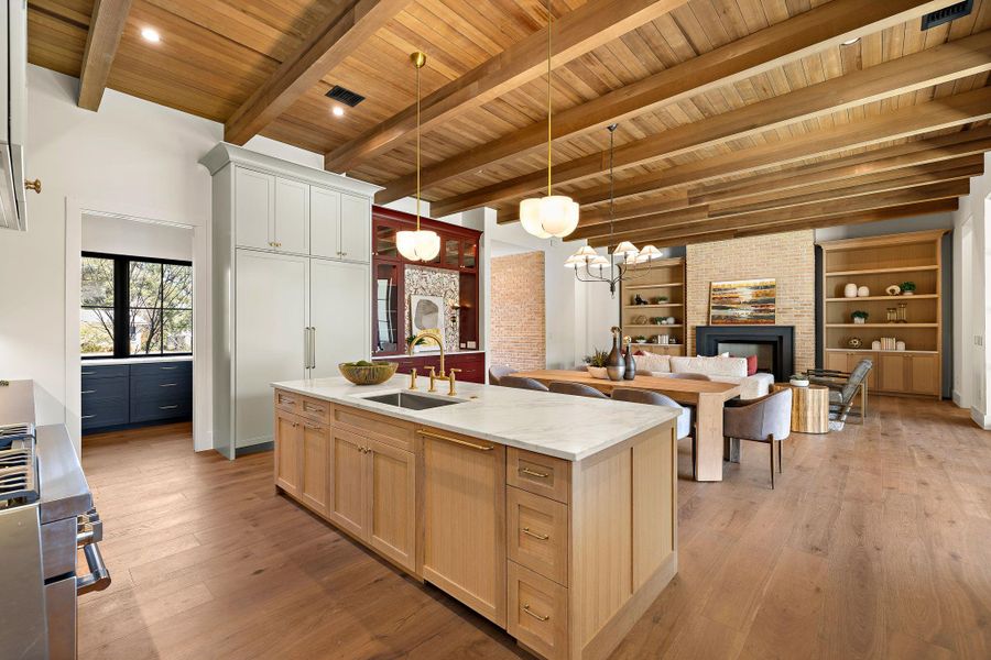 Image 36 of a home in .