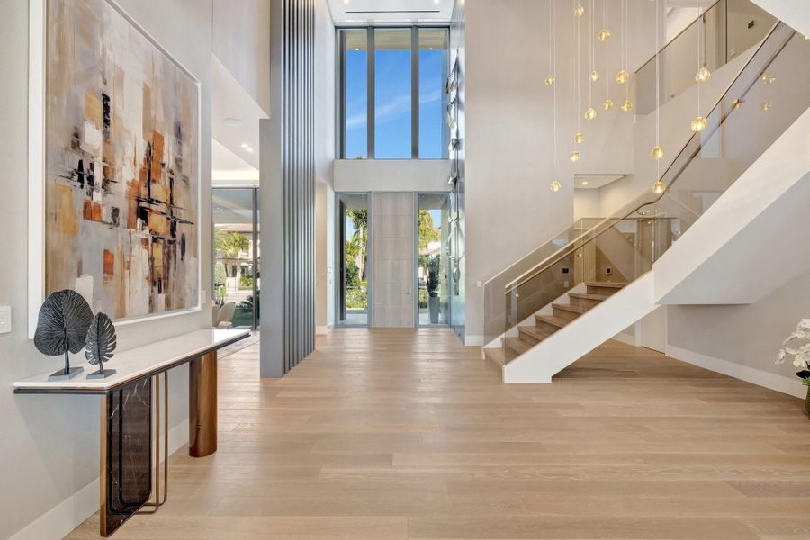 Furnished interior view inside a new home in , Fort Lauderdale (Image 52).