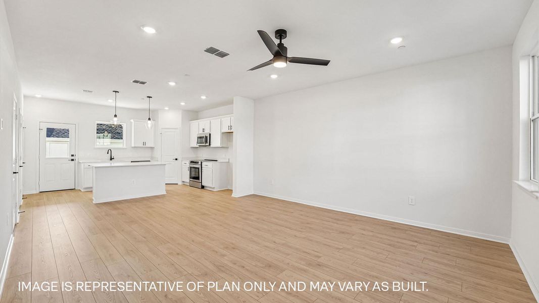 Spacious, unfurnished interior of a new home in Avery Centre, Round Rock (Image 9). Spacious, unfurnished interior of a new home in Avery Centre, Round Rock (Image 9).