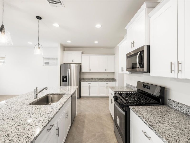 Welcome to the 2340 floorplan.