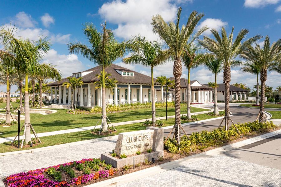 Avenir Clubhouse