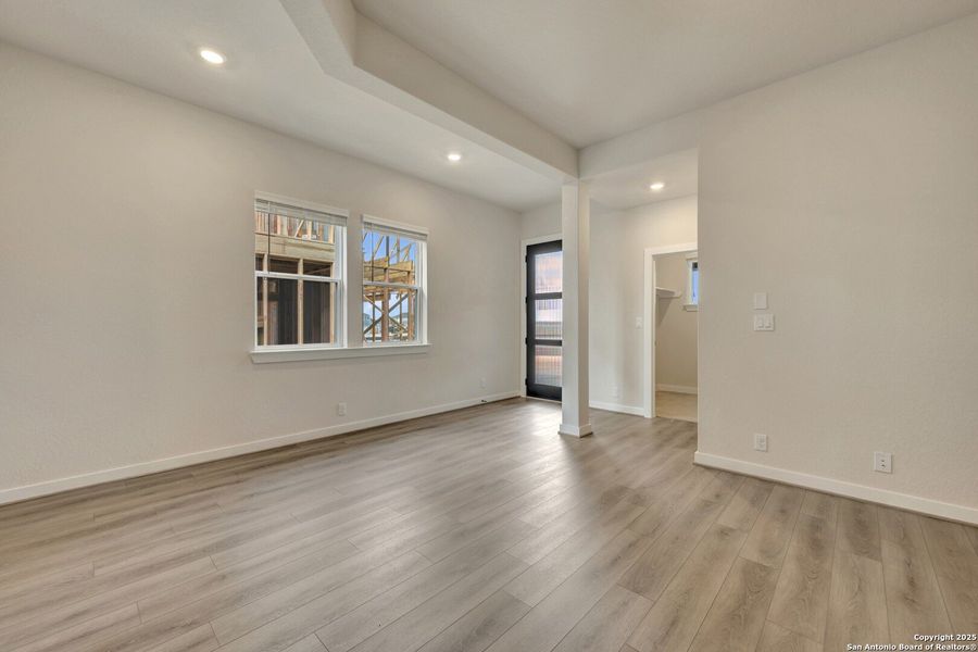 Spacious, unfurnished interior of a new home in , New Braunfels (Image 36). Spacious, unfurnished interior of a new home in , New Braunfels (Image 36).
