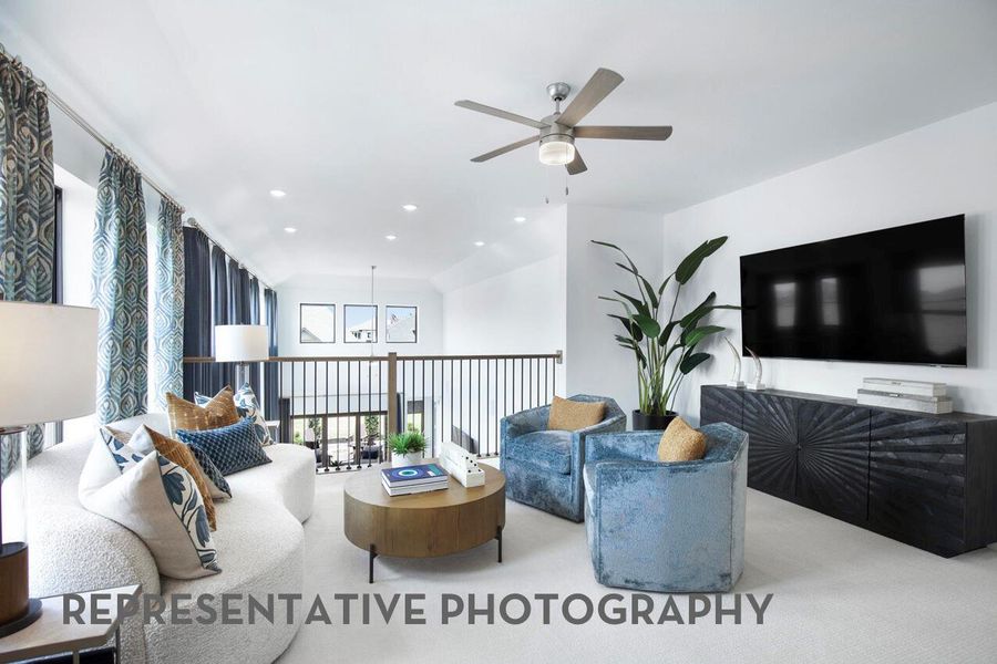 Furnished interior view inside a new home in Santa Rita Ranch, Liberty Hill (Image 33).